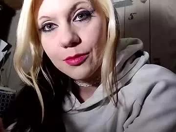 sweet_nd_innocent from Chaturbate