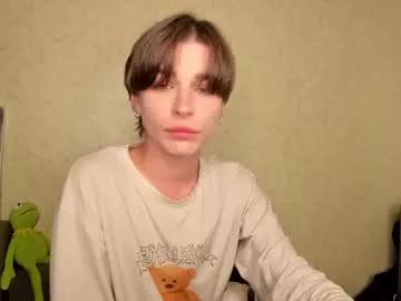 sweet_peach__ from Chaturbate