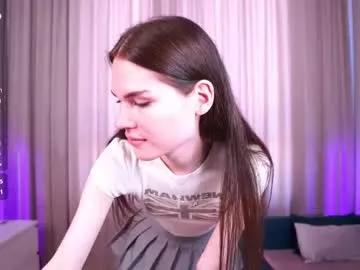 sweet_reverie from Chaturbate