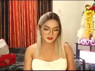 sweetbella118 from Chaturbate