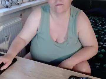 sweetboobs85h from Chaturbate