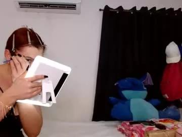 sweethoneyts from Chaturbate