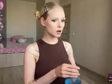 sweetielis from Chaturbate