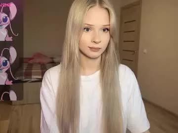 sweetielis from Chaturbate
