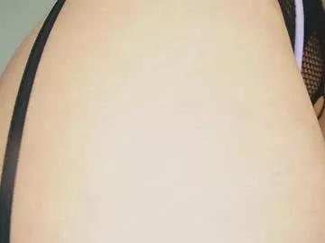 sweetjuly1 from Chaturbate