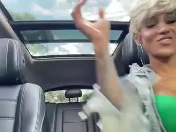 sweetlaurasaenz from Chaturbate
