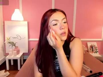 sweetllucy from Chaturbate