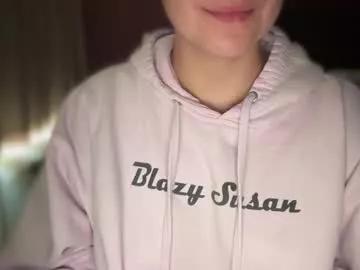 sweetssmashed from Chaturbate