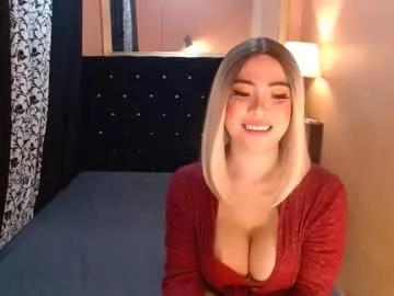 sweettrixiee from Chaturbate