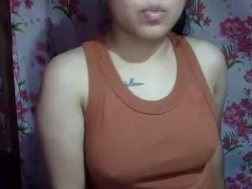 sweetvelvetkisscs_4u from Chaturbate
