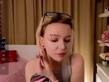 taitatkins from Chaturbate