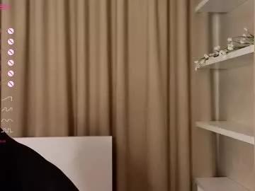 taitatkins from Chaturbate