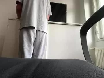 tall_shy_kitty from Chaturbate