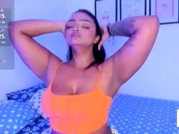 tarathomson from Chaturbate