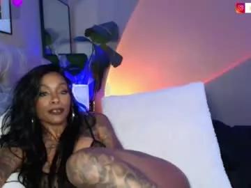 tatted_vixen from Chaturbate