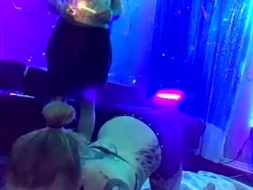tattedsubmissive from Chaturbate