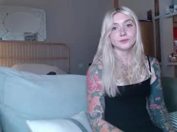tattoobbgirl from Chaturbate