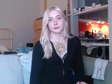 tattoobbgirl from Chaturbate