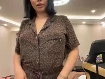 therealcamilabaddie from Chaturbate is Freechat