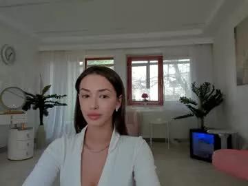 tiffanyhouston_ from Chaturbate