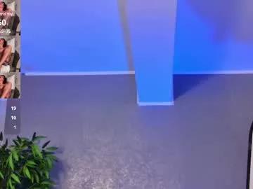 tiffanymiles_ from Chaturbate