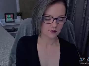 tiffanyriox from Chaturbate