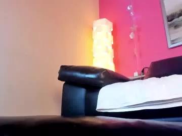 tiffanysuarez_ from Chaturbate