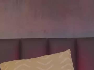 tiffvalentinee_ from Chaturbate