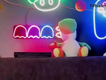 tiffvalentinee_ from Chaturbate