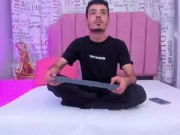 Dirty chat webcam: explore liveshows with versed models, from laying bare to fetishes, in a variety of sexy free adult webcams.