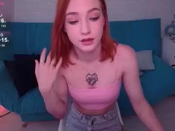 Tinacruyze webcams show profile image 