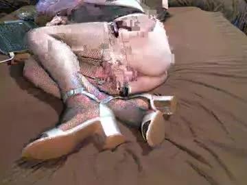 tinnavogler from Chaturbate