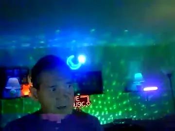 tkthedj from Chaturbate