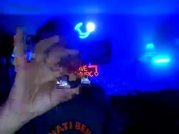 tkthedj from Chaturbate