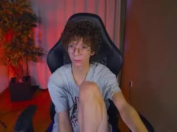 tommiehi from Chaturbate