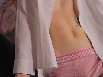 tommiehi from Chaturbate