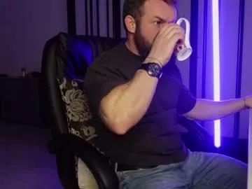 tommy_burnzzz from Chaturbate