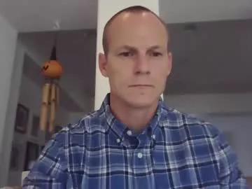 tommygunsfit from Chaturbate