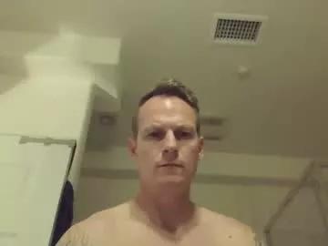 tommygunsfit from Chaturbate