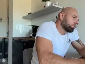 tommyx01 from Chaturbate