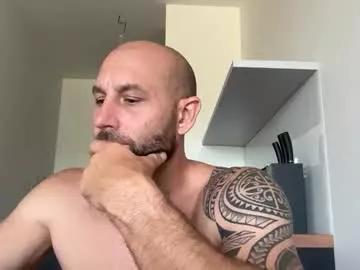 tommyx01 from Chaturbate