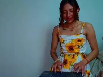 tomoe_b from Chaturbate