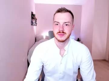 toohornyserj from Chaturbate