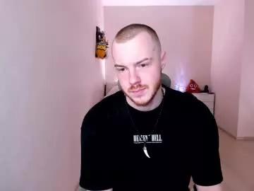 toohornyserj from Chaturbate