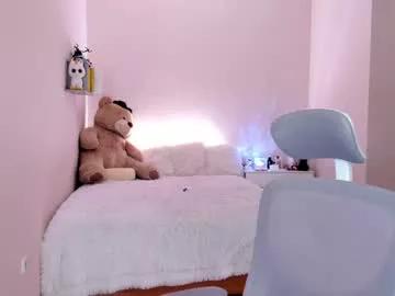 toohornyserj from Chaturbate