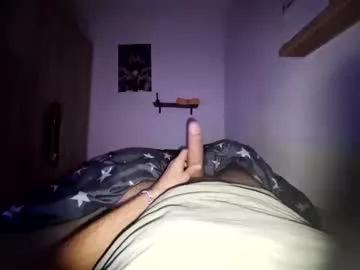 toohugeandstonedxoxo from Chaturbate