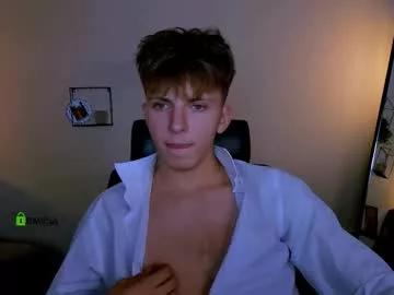 travis_wolf_ from Chaturbate is Freechat