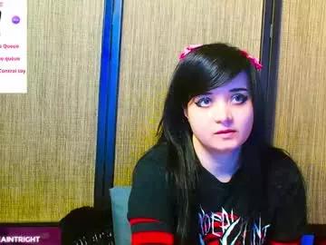 trixiedoescamcam from Chaturbate is Freechat