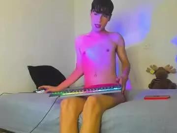 Troystarlight webcams show profile image 