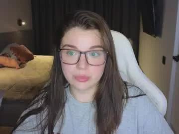 Tutti_frutti_ webcams show profile image 